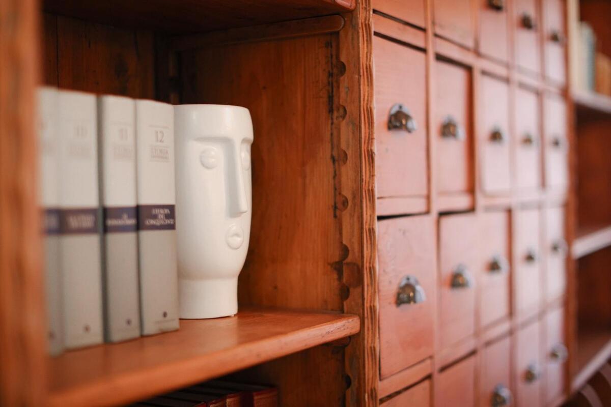 New - Ponte Vecchio Tower Apartment
